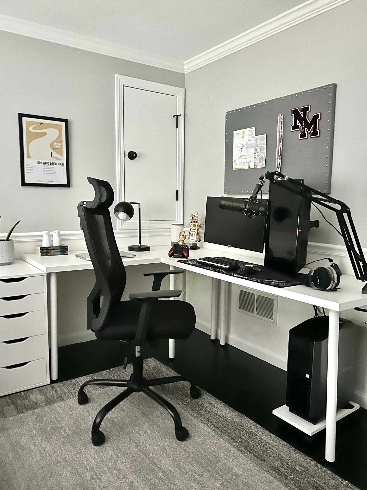 Interiors by Karyn teen workspace